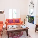 La Fuente De La Higuera Hotel