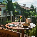 Hotel La Fuente De La Higuera