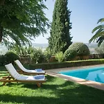 La Fuente De La Higuera Отель 4*