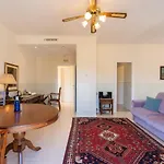 La Fuente De La Higuera