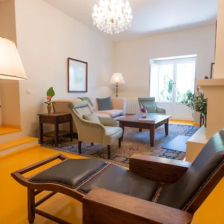 La Fuente De La Higuera מלון