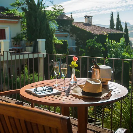 מלון La Fuente De La Higuera