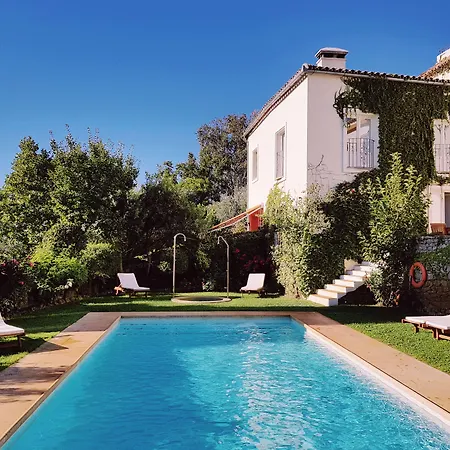 La Fuente De La Higuera Hotel 4*