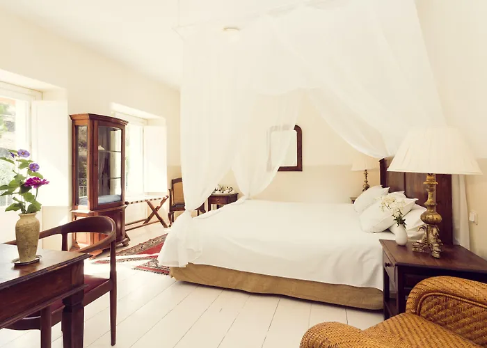 La Fuente De La Higuera Hotel