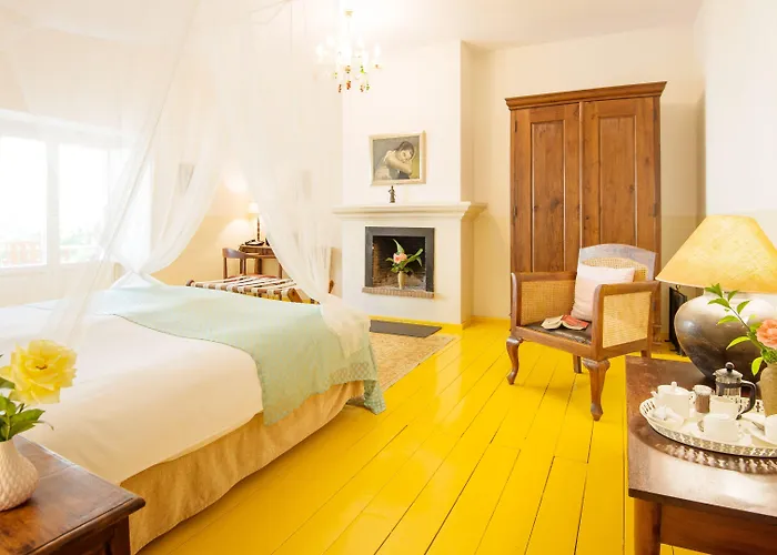 La Fuente De La Higuera Hotel