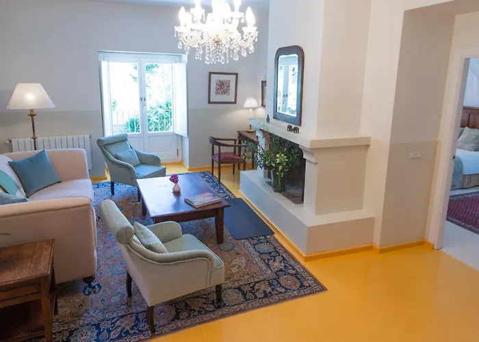 La Fuente De La Higuera Szálloda