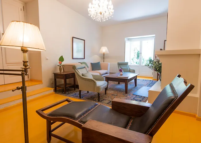 La Fuente De La Higuera Hotel