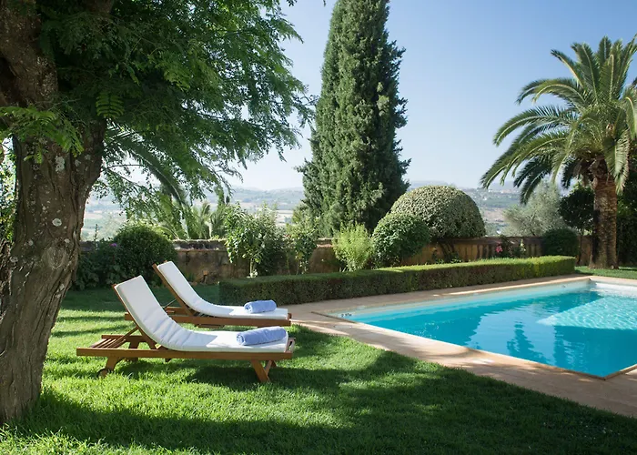 La Fuente De La Higuera Hotel 4*