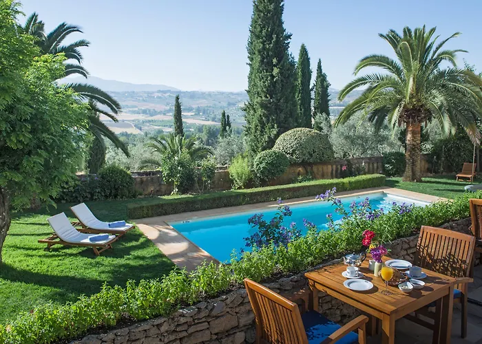 La Fuente De La Higuera