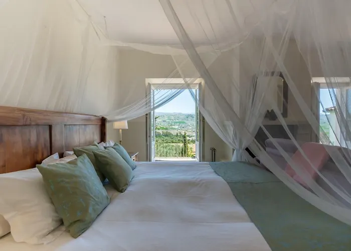 La Fuente De La Higuera 4*